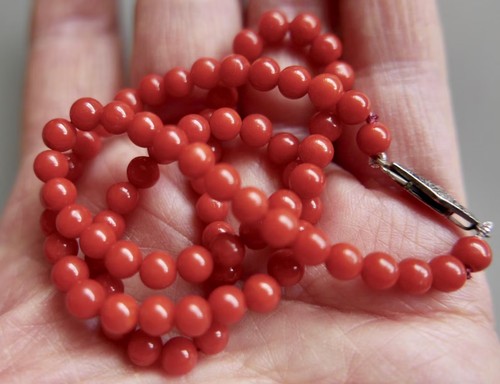 Charming vintage carved red - vintage,