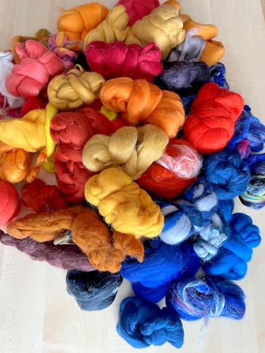 1kg mixed wool - 1kg, tops