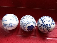 Used Decorative Carpet Balls x