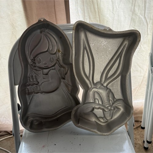 Aluminum cartoon character - aluminum,