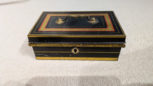 Vintage metal cash tin money - metal,