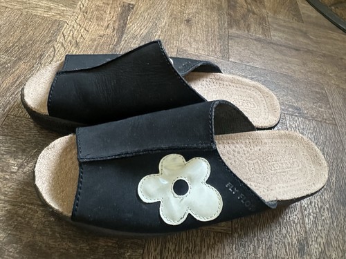 Fly flot black leather floral - flot,