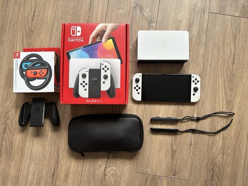 Nintendo switch oled console - nintendo,