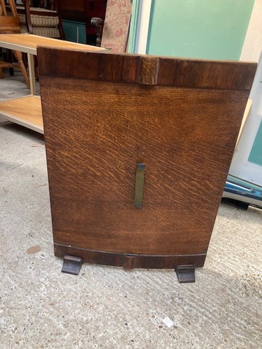Brown wooden fire - fire, screen