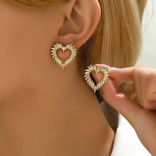 Heart stud earrings - heart, in