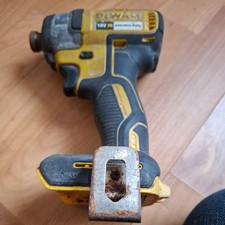 DeWalt DCF885 18v Li-Ion XR