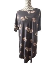 M&S Grey with Giraffe Design, Short Sleeves, Knee Length Nightie Size 18