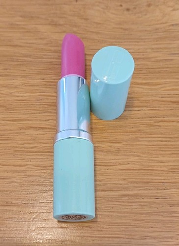Clinique matt magenta lipstick - matt,