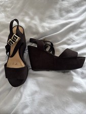 black platform wedge shoes by red herring new with tags - size 5