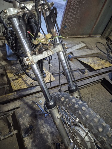 Suzuki sp370 sp400 - sp400, front
