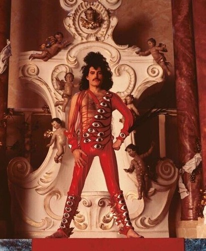 Freddie mercury unsigned x - unsigned, 10"