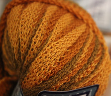 Scarf knitting yarn/tape 406g