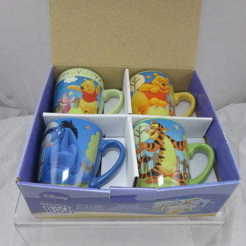 Disney winnie the pooh set - disney,