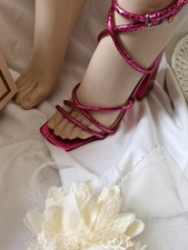 New fuchsia matalic block heel