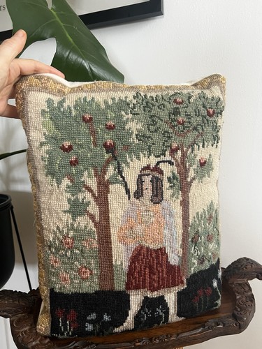 Vtg hand stitched needlepoint - hand,