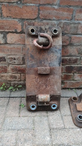 Railway pan base plate - pan,
