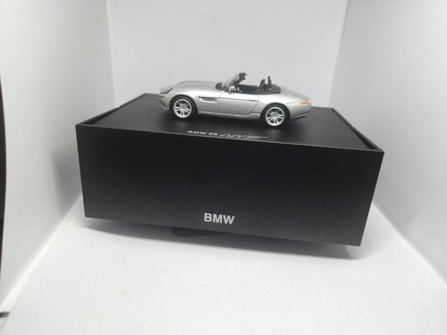 Scale bmw dealer model - bmw, z8