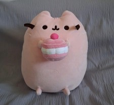GUND Pusheen Claire's Pink