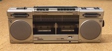 Philips 4 band AM FM Radio