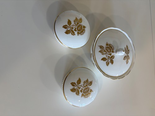 Wedgewood torquin set 3 - wedgewood, of