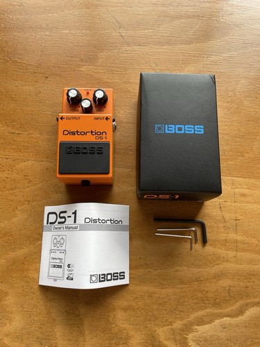 Boss distortion pedal - distortion,