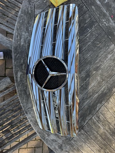 Chrome central star grille - central,