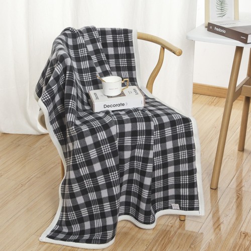 Cosy scottish tartan sherpa - scottish,