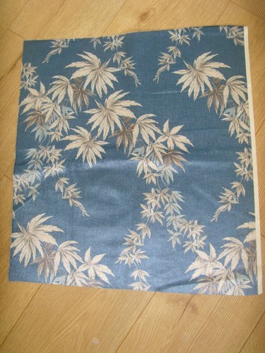 Blue beige leaf design - leaf, medium
