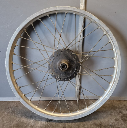 Suzuki rl250 front wheel - suzuki,