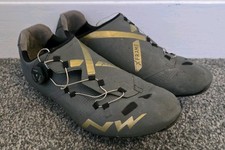 Northwave Extreme GT Men's Cycling Shoes EU43 Grey and Gold
