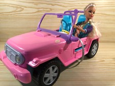Mattel 2019 Barbie Safari Jeep