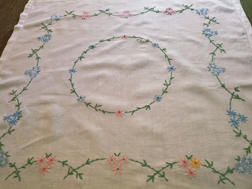 Vintage linen hand embroidered - vintage,