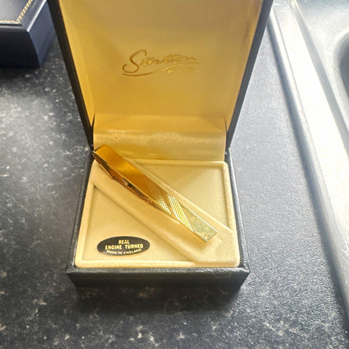 Stratton signed gold tone - signed,