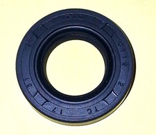 Kawasaki KM100 Front Right