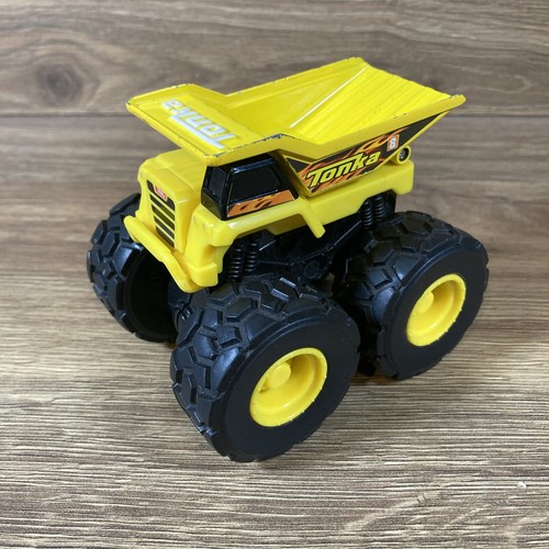 Tonka toy dumper truck - tonka, yellow
