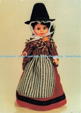 D192850 The Welsh Doll In