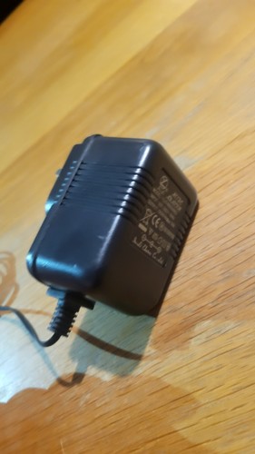 Electric transformer - in-li,