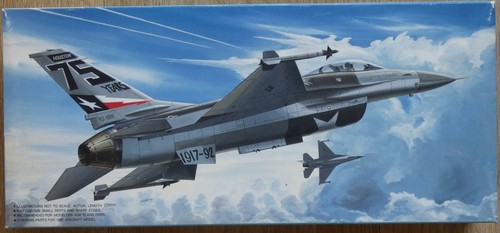 Fujimi 35141 f 16adf - #35141, f-16adf