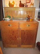 Vintage pine kitchen