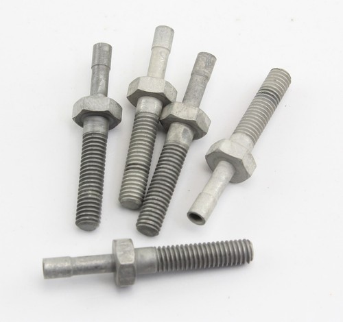 Terminal studs 5uc 4375024 - studs, 5uc/4375024