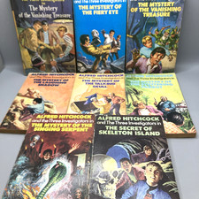 Alfred Hitchcock and The Three Investigators 8 Book Bundle Vintage 1970s