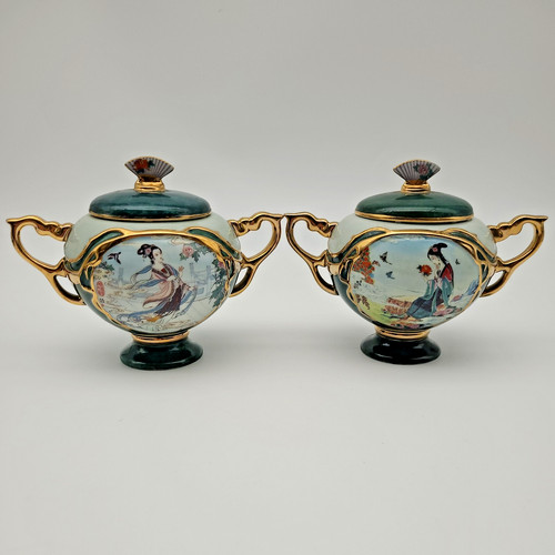 Vintage pair porcelain music - pair, /