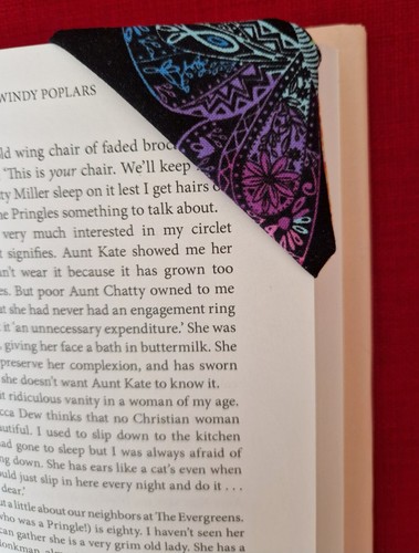 Fabric book corner - , bookmark