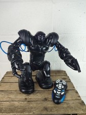 RARE 2004 13" Tall Black Robosapien Robot & Remote Control 18517EL - Working