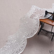 14Yds Embroidery scalloped