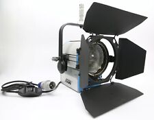 ARRI T2 2000W Location Fresnel