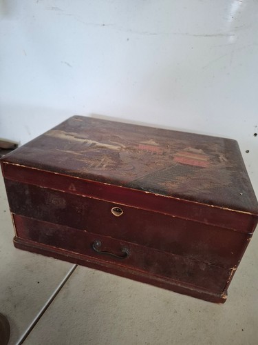 Vintage red lacquered - vintage,