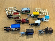 Lledo Days Gone 9 unboxed horse drawn Vehicles & 19 figures good used condition