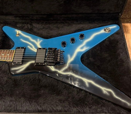 Dean dimebag darrell - dean,