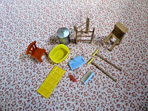 Sundry kitchen laundry items